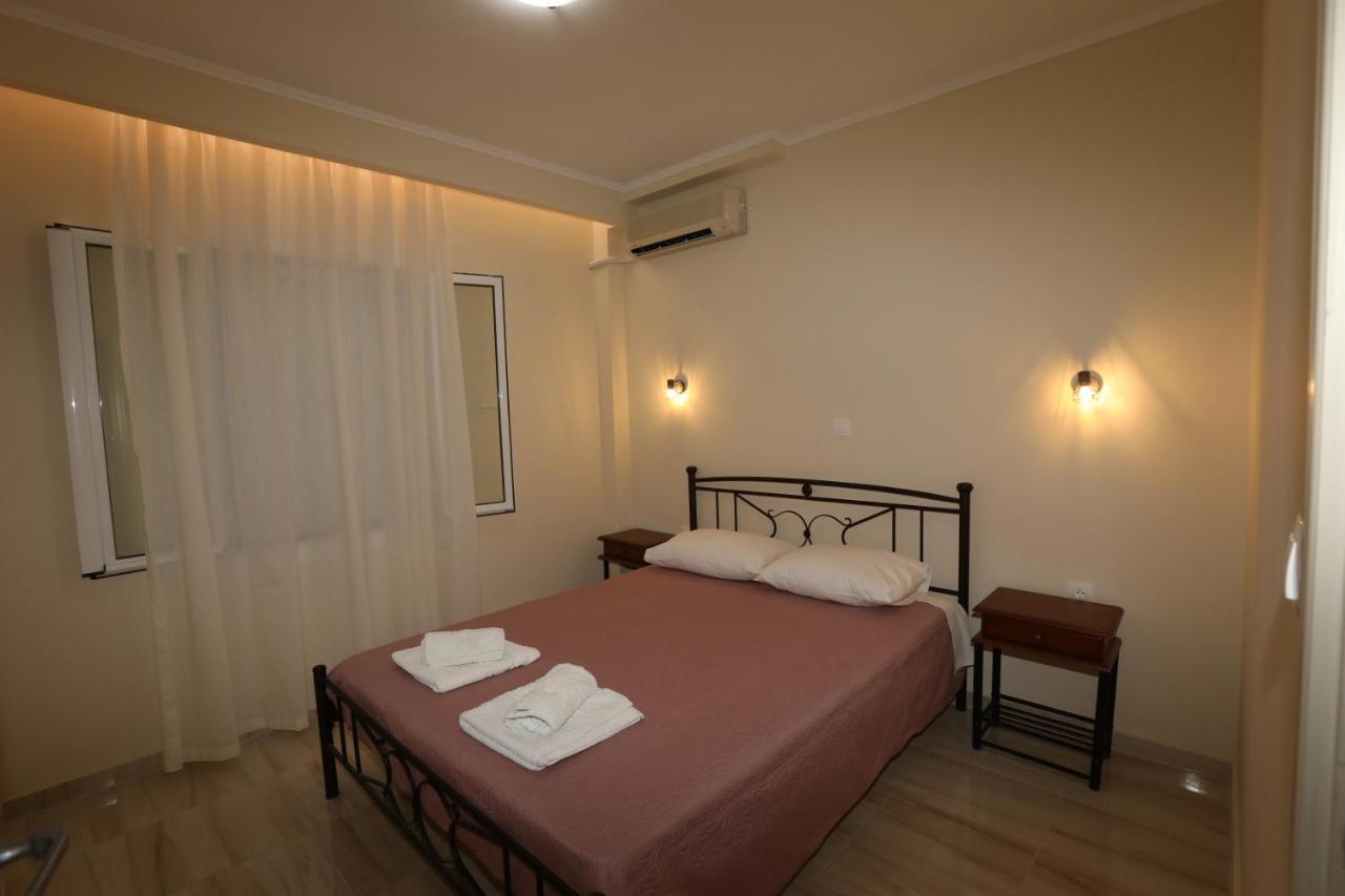 Angelos Apartments Lixouri Ngoại thất bức ảnh